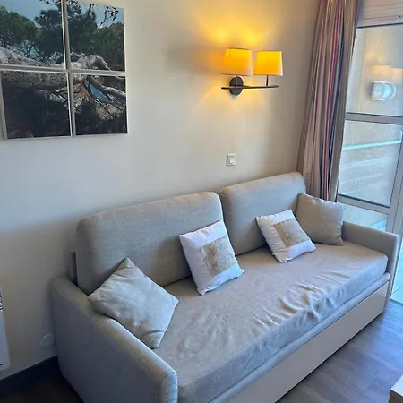 Cap Esterel 2 Pieces Climatise Vue Et Piscines Ref E1 219 בית נופש *